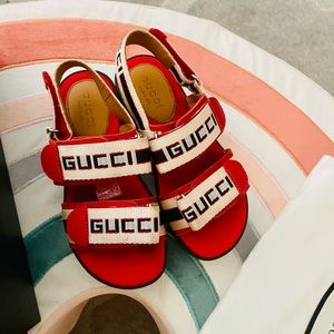 Chunky sole fabric and leather girls sandal